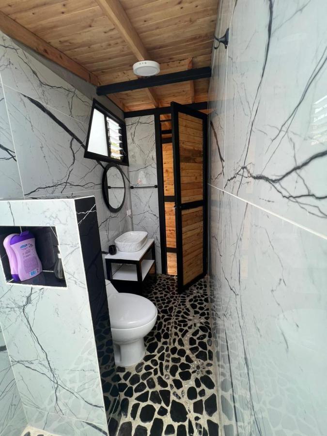Starka & Jacuzzi Holiday home *