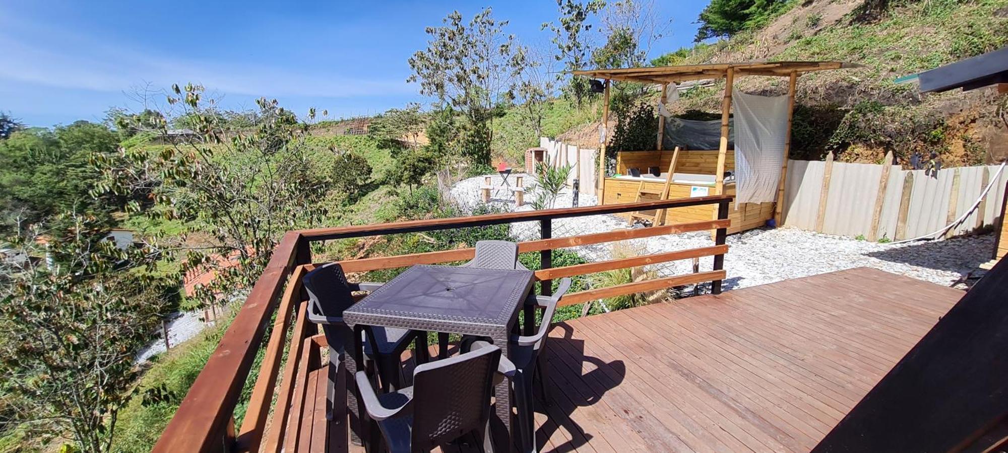 Starka & Jacuzzi Holiday home Marinilla